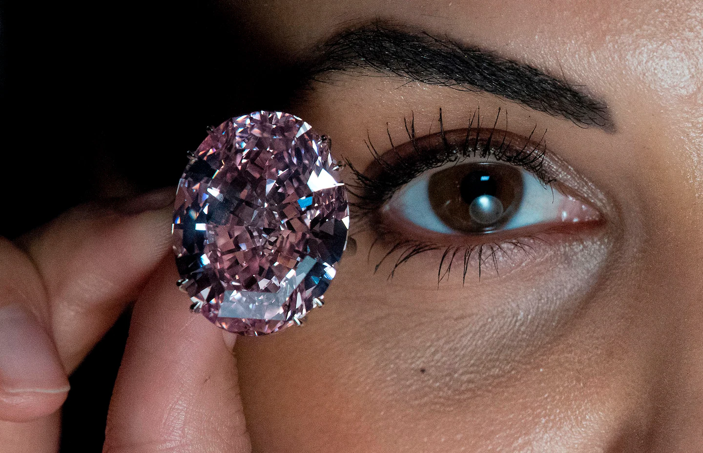 The Pink Star Diamond most expensive fashion item 