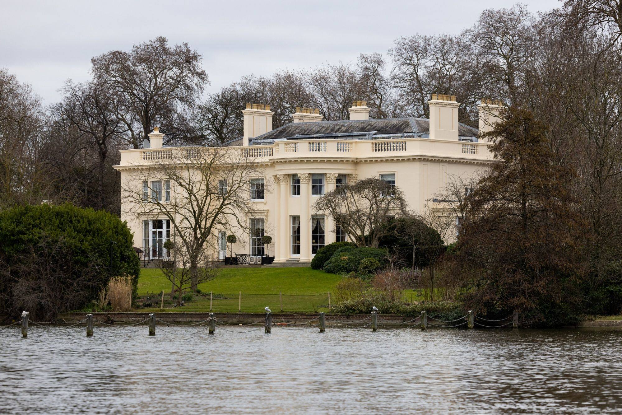 You are currently viewing Holme Mansion, London, United Kingdom